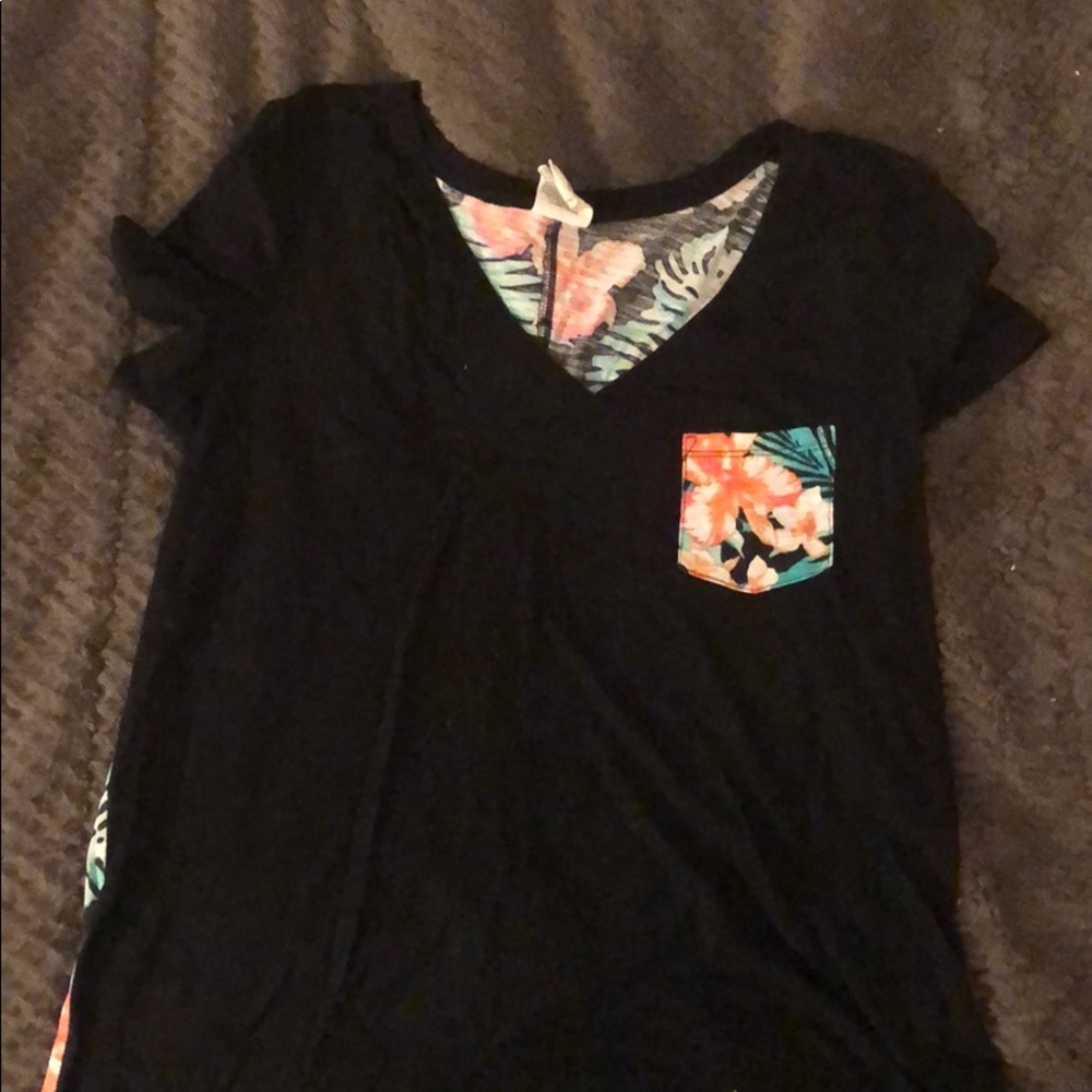 Victoria secret pink black and Hawaiian T-shirt 😍